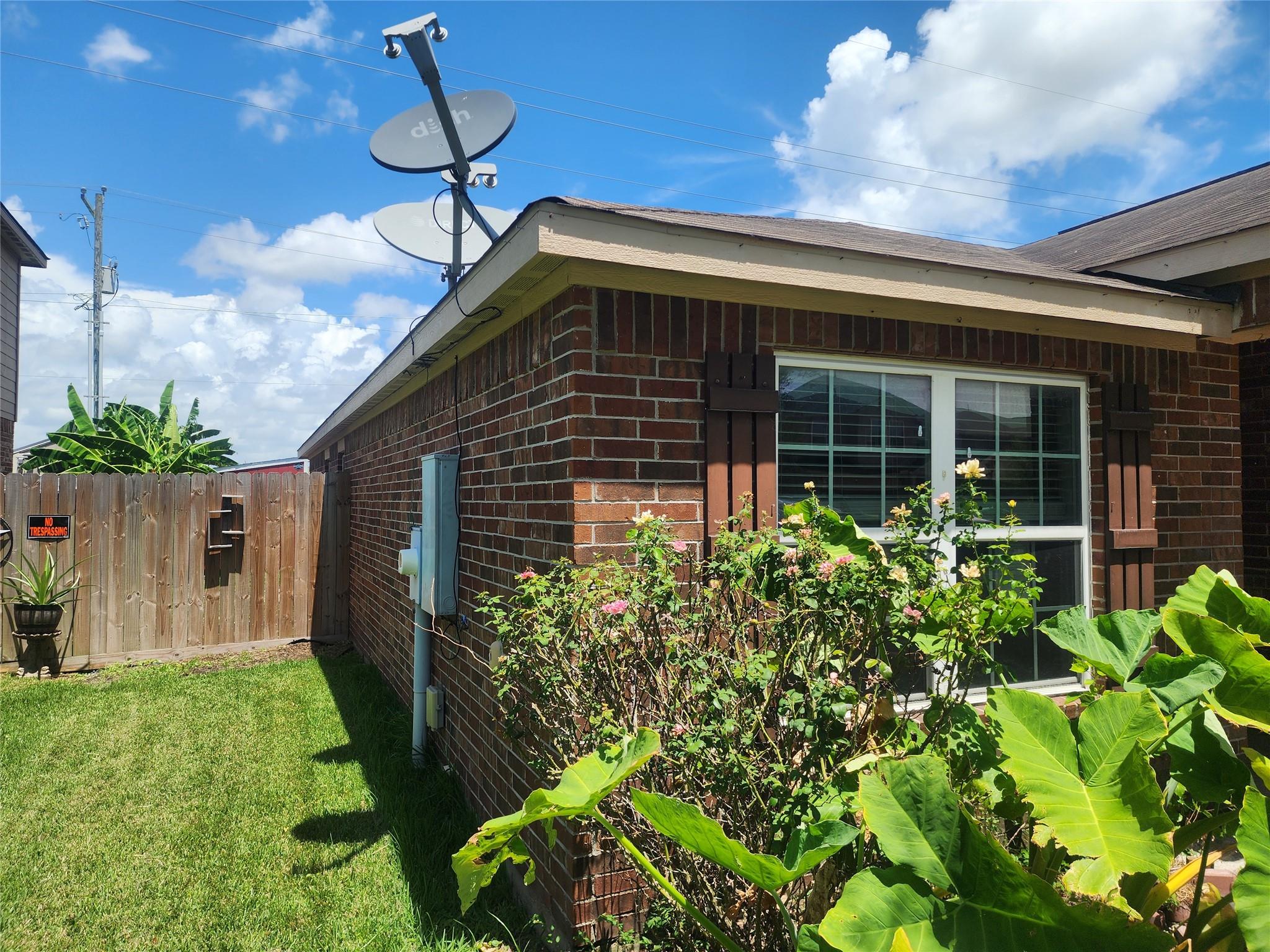 338 Apache Field Lane