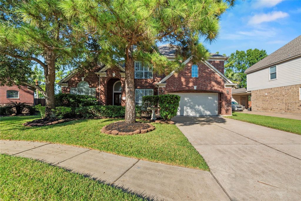 Photo of 8311 Brighton Lake Lane, Houston, TX 77095 (MLS # 43315829)
