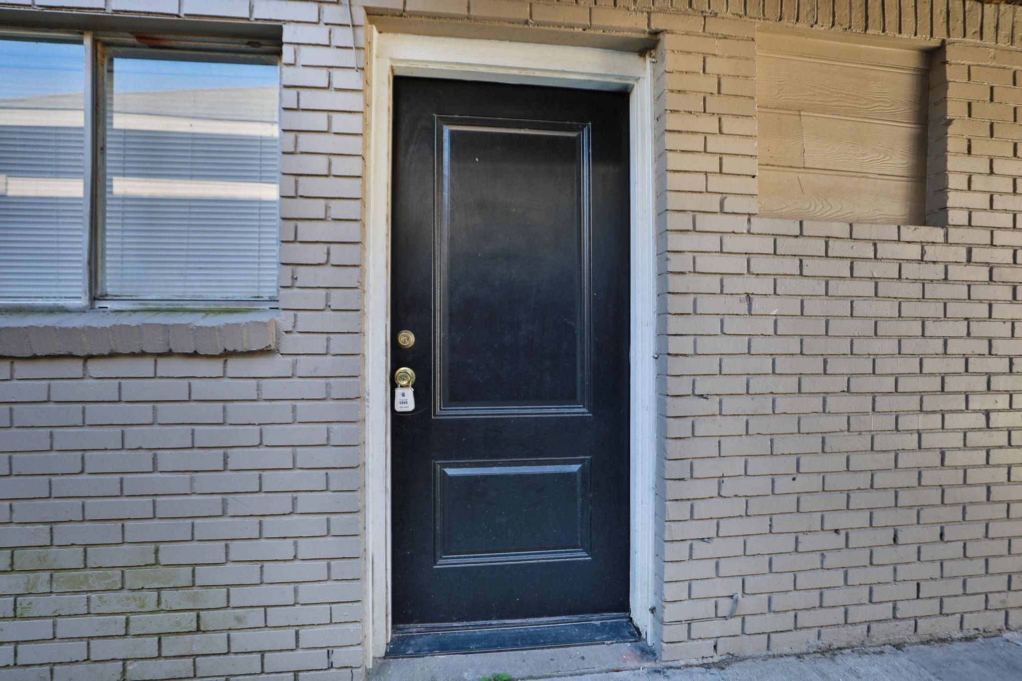 8127 Colonial Lane 2