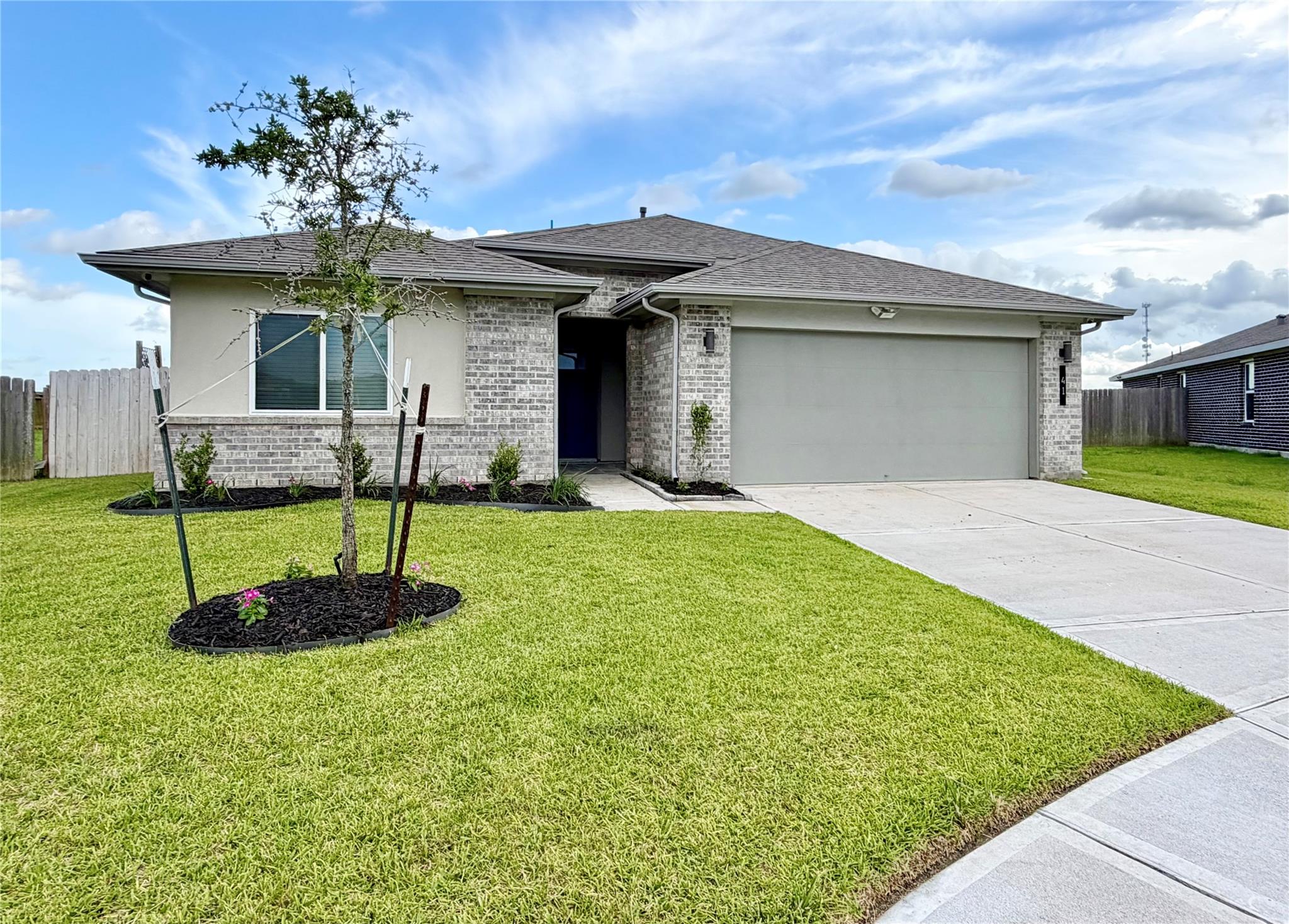 41 Desert Spring Lane