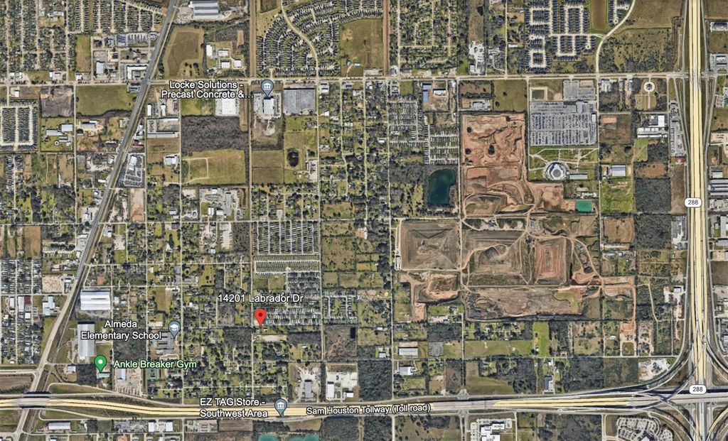 Photo of 14201 Labrador Drive, Houston, TX 77047 (MLS # 12118200)