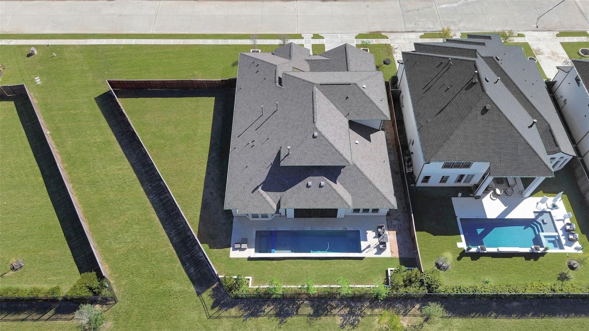 2307 Myrtle Manor Lane