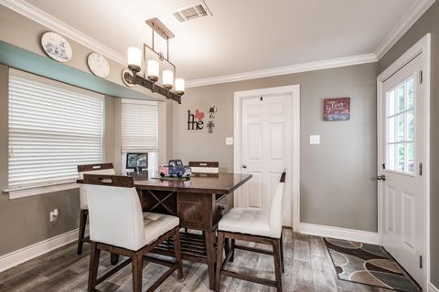 Tiny photo for 3600 Autumn Lane, Baytown, TX 77521 (MLS # 88592432)