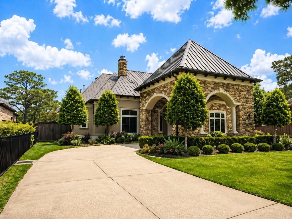 Photo of 917 Sunset Drive, Friendswood, TX 77546 (MLS # 53033174)