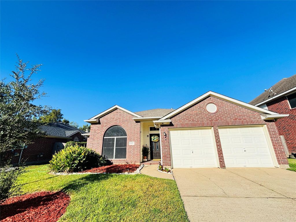 Photo of 6915 Misty Morning Trace, Richmond, TX 77407 (MLS # 50717546)