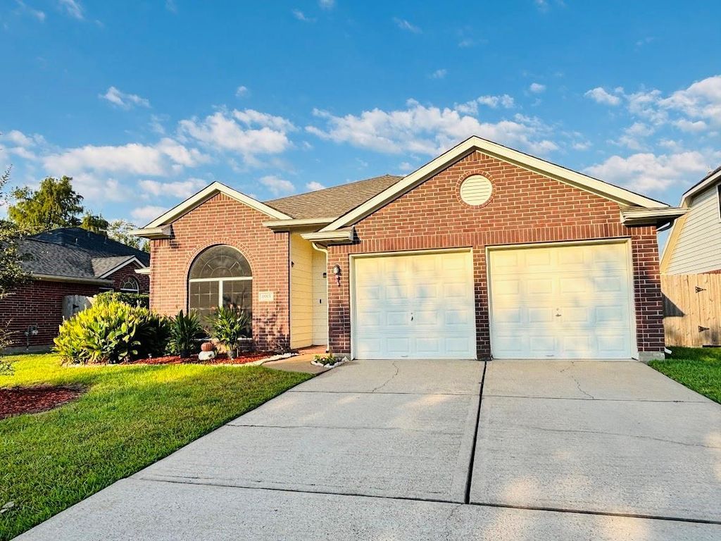 Photo of 6915 Misty Morning Trace, Richmond, TX 77407 (MLS # 50717546)