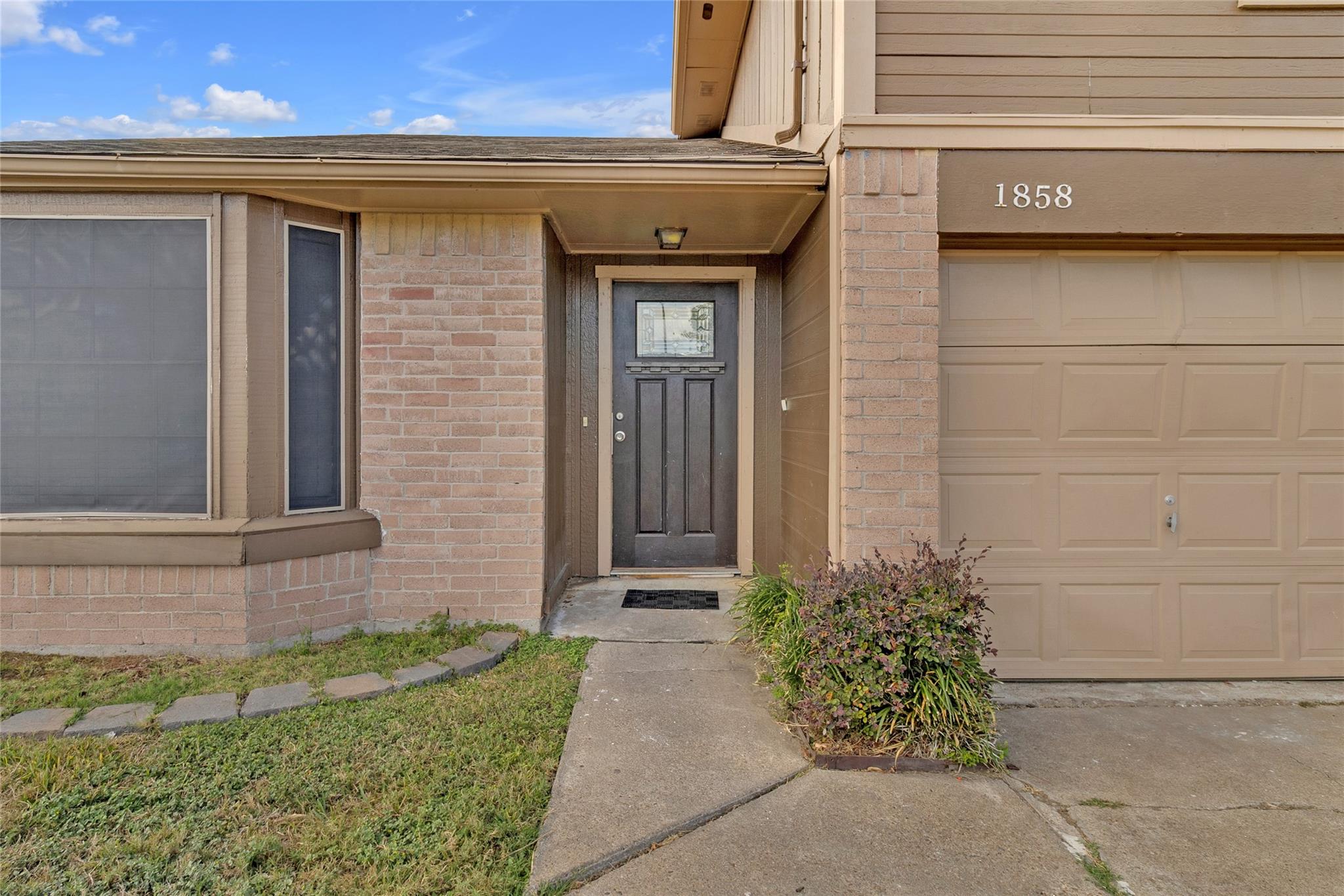 1858 Wood Orchard Drive