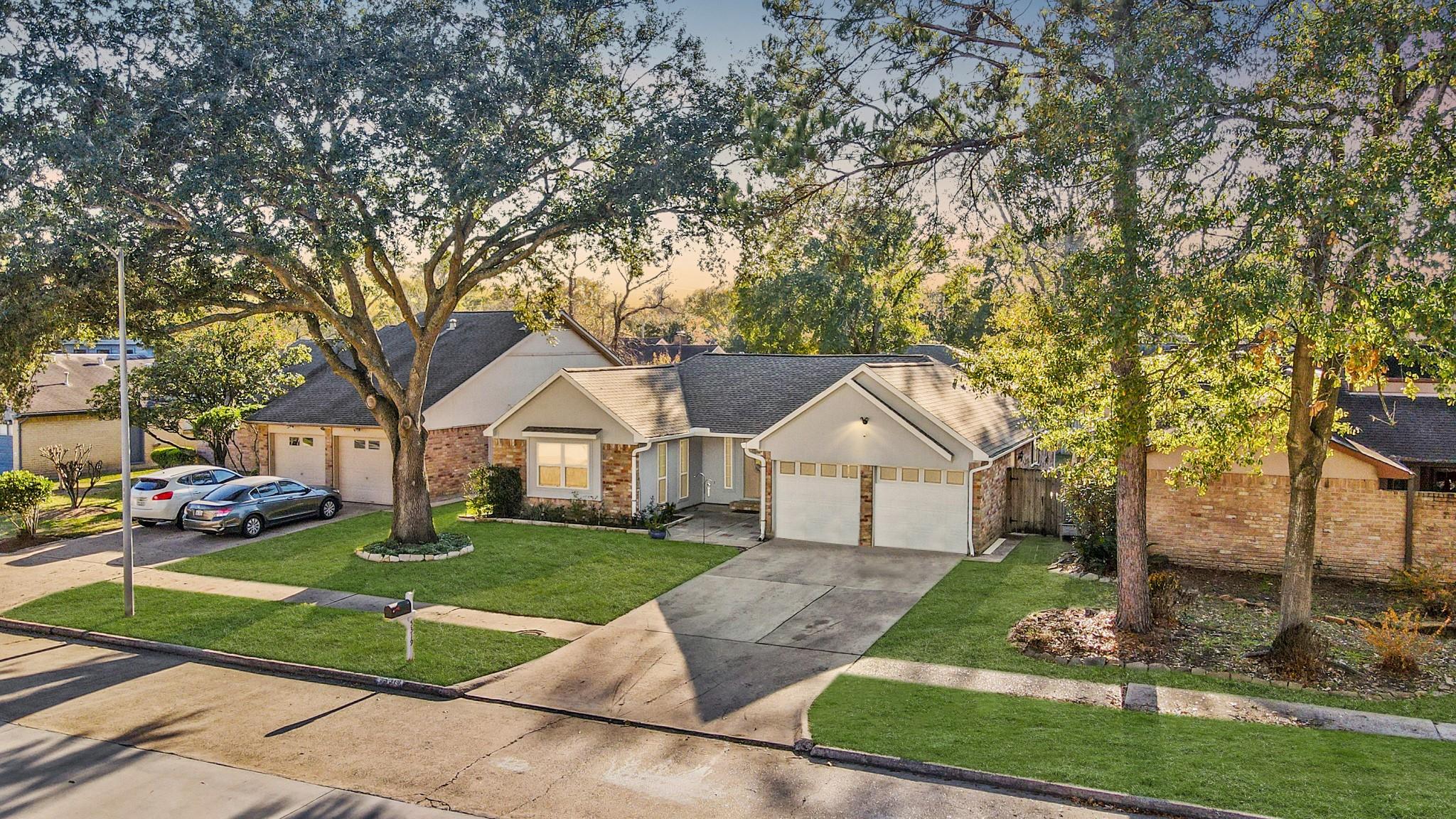 5319 Prairie Creek Drive