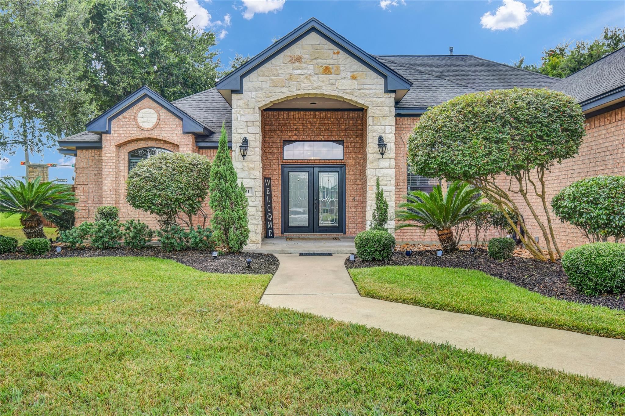 101 Deerwood Drive