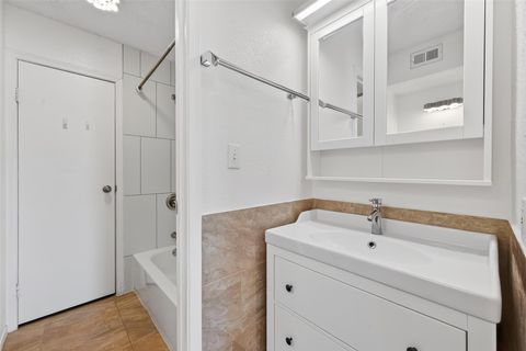 Tiny photo for 7575 Cambridge Street #1801, Houston, TX 77054 (MLS # 33698628)