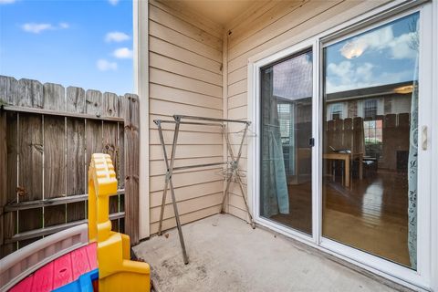 Tiny photo for 7575 Cambridge Street #1801, Houston, TX 77054 (MLS # 33698628)