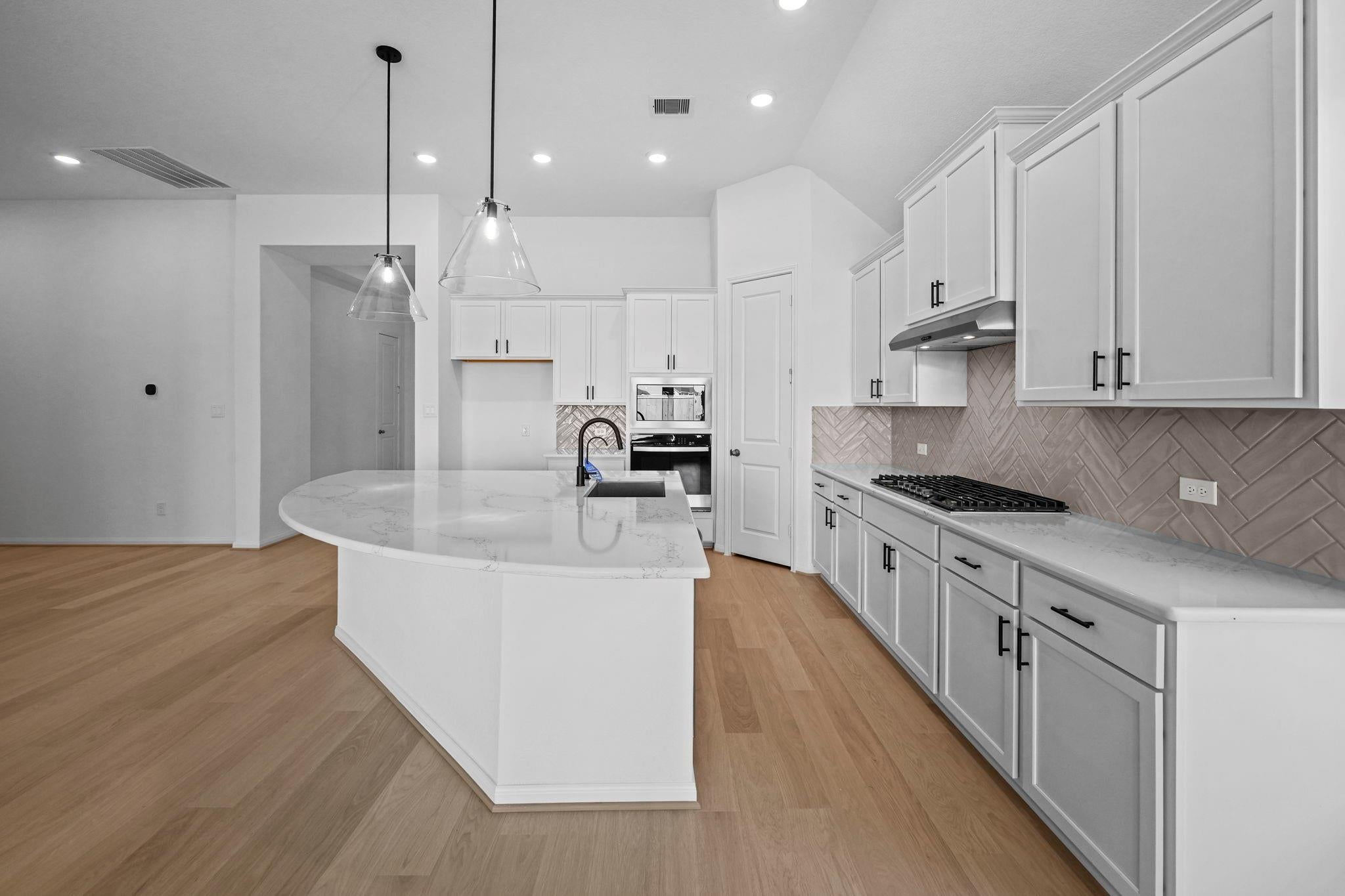 21710 Lantana Berry Trail