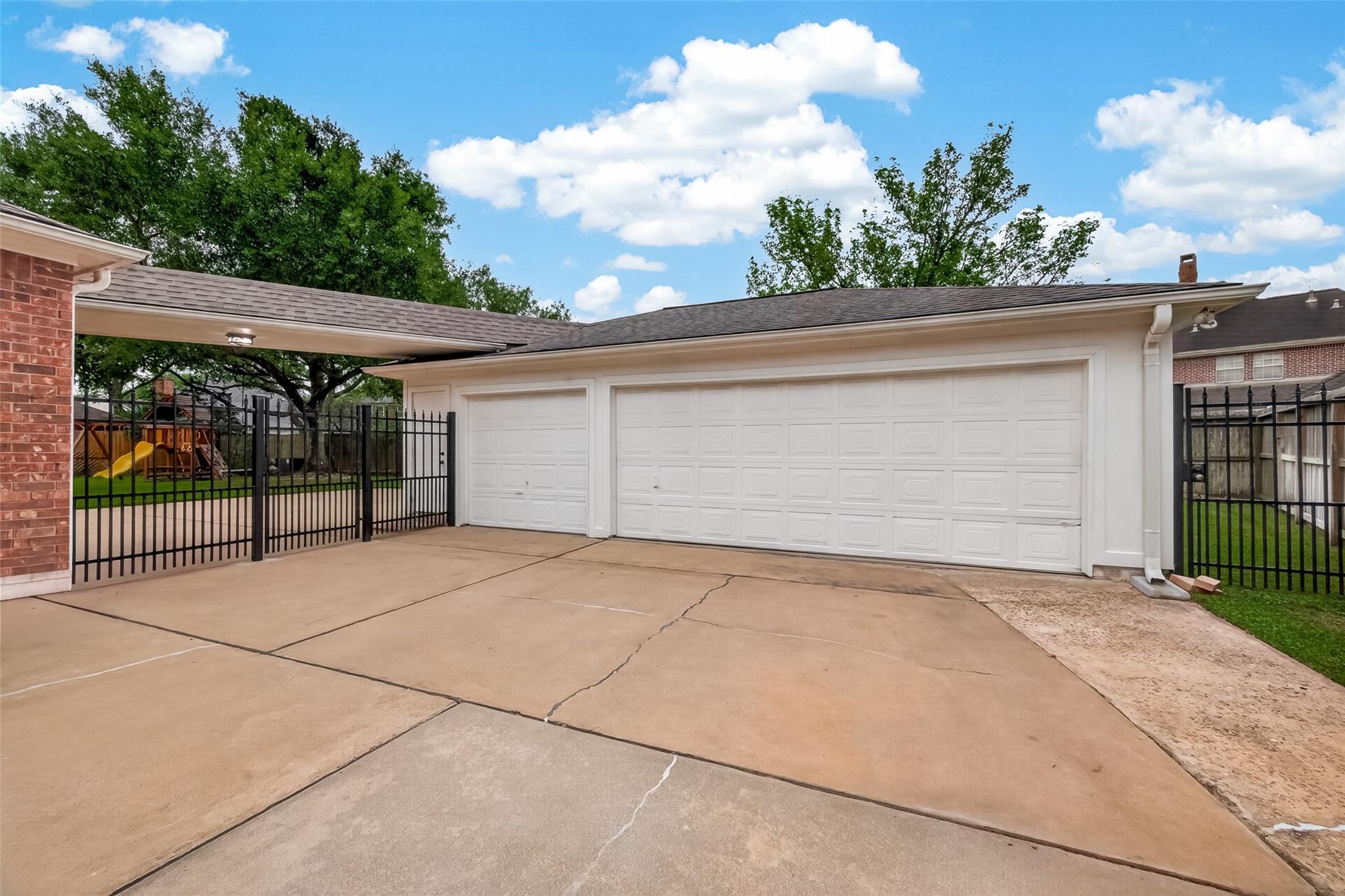 3107 E Hickory Park Circle