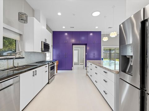 Tiny photo for 5603 Grape Street, Houston, TX 77096 (MLS # 27798819)