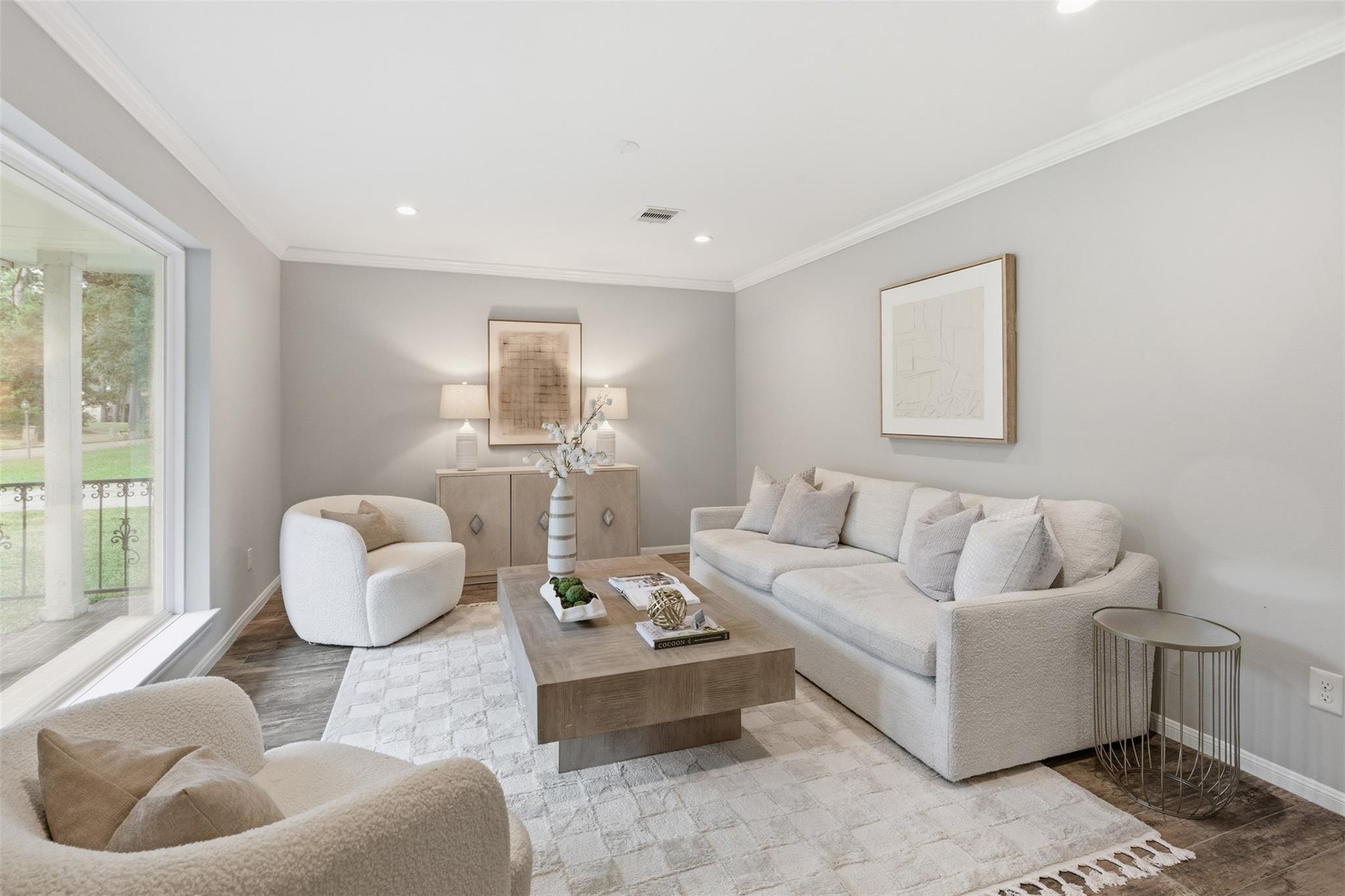 8107 Twining Oaks Lane