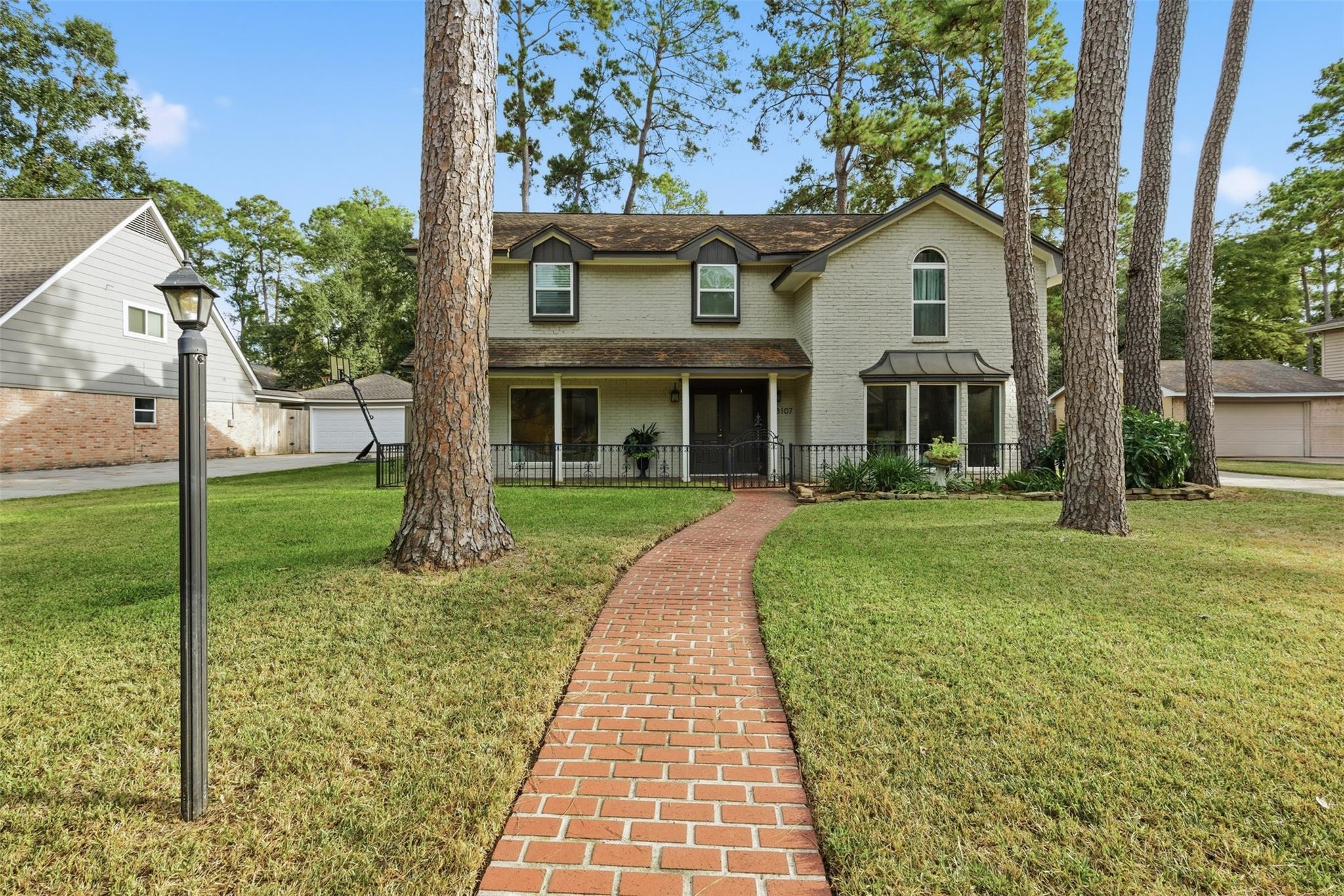 8107 Twining Oaks Lane