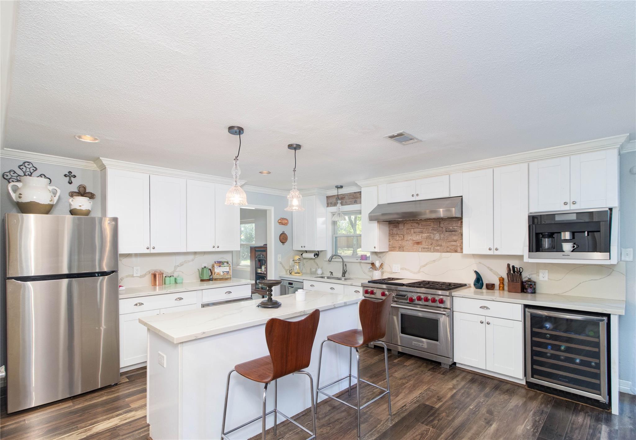 920 Forest Cove Drive