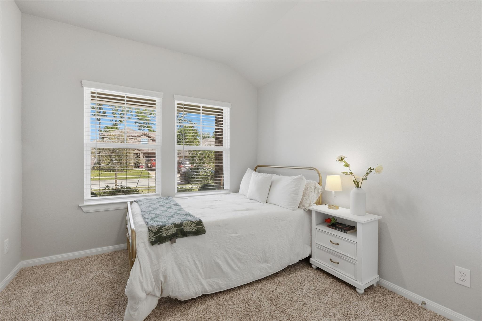 2304 W Winding Pines Drive