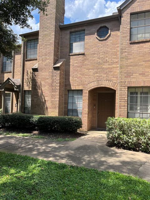 Photo of 3200 Bellefontaine Street #65, Houston, TX 77025 (MLS # 33511942) Photo of 3200 Bellefontaine Street #65, Houston, TX 77025 (MLS # 33511942)