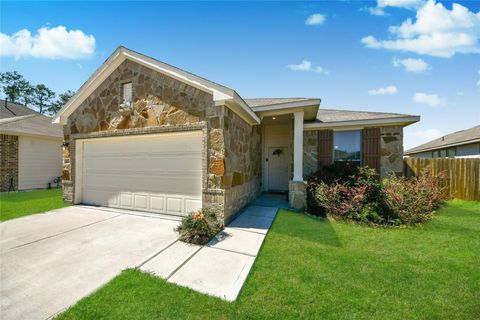 Photo of 20043 Poppy Hills Ln Ln, Cleveland, TX 77327 (MLS # 84938046)