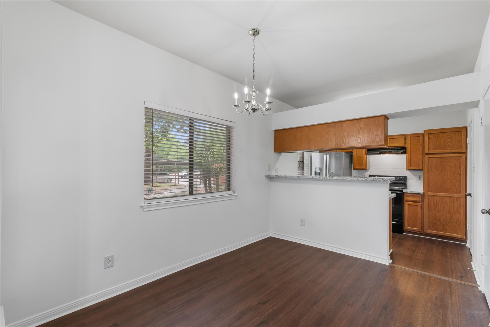 3500 Tangle Brush Drive 193