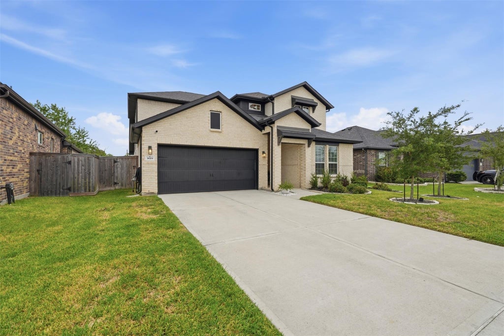 Photo of 3619 Riverlands Drive, Santa Fe, TX 77510 (MLS # 30584491)