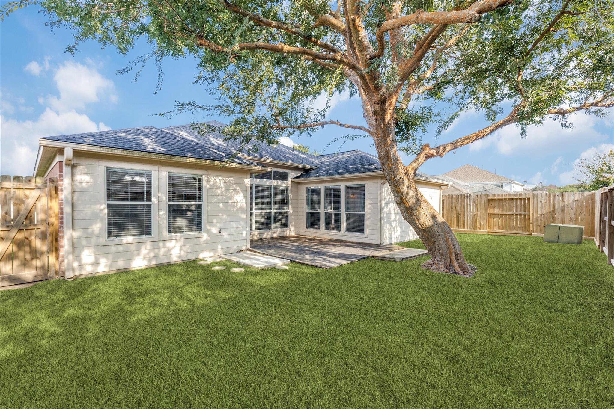 2239 Tourney Lane