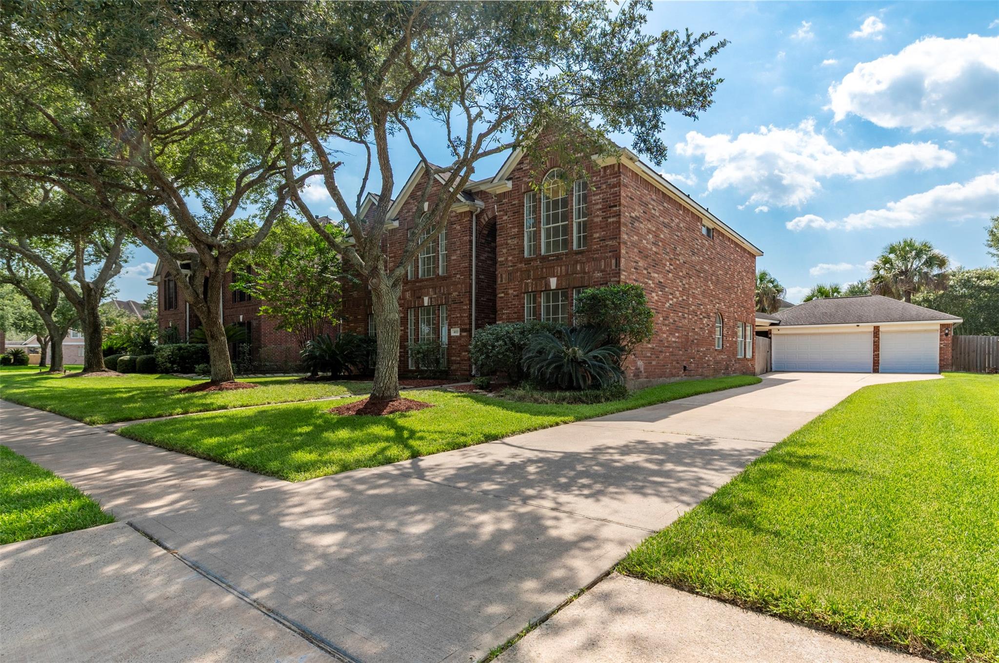 4122 Casa Del Lago Drive