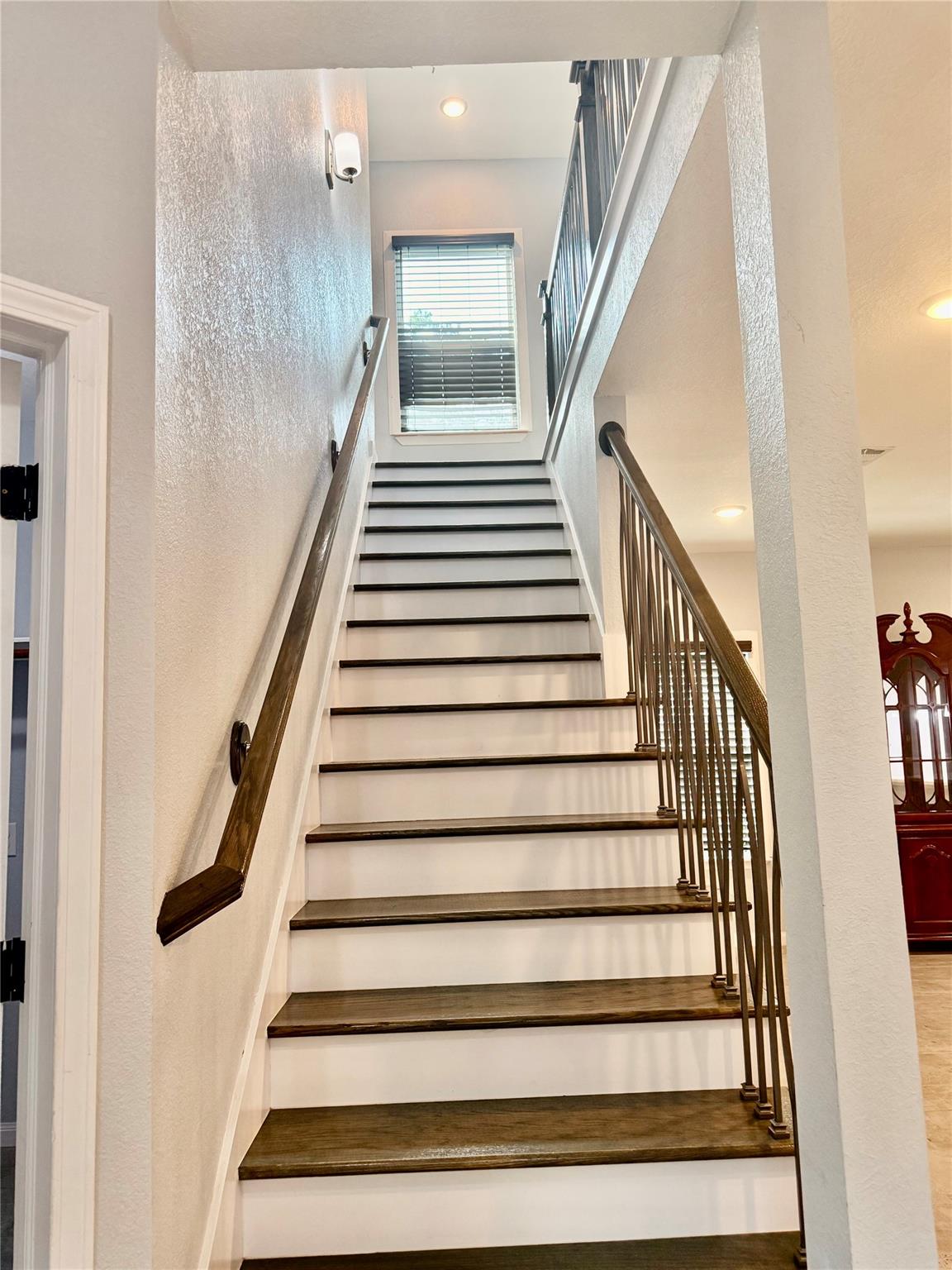 17501 Deer Creek Drive