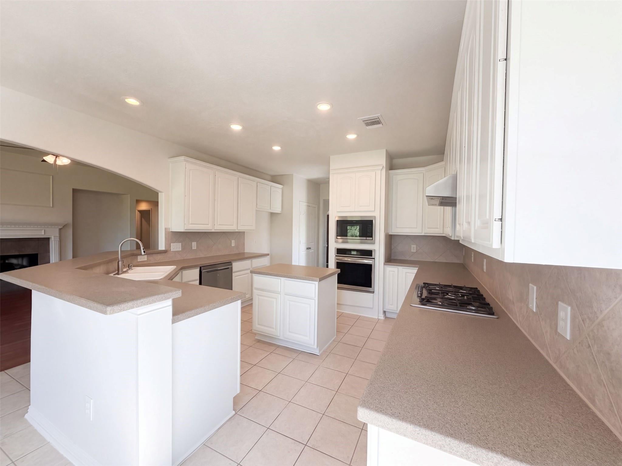 3307 Wolf Court