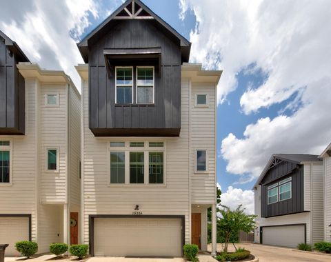 Photo of 1526 Ojeman Road #A, Houston, TX 77055 (MLS # 28869085)