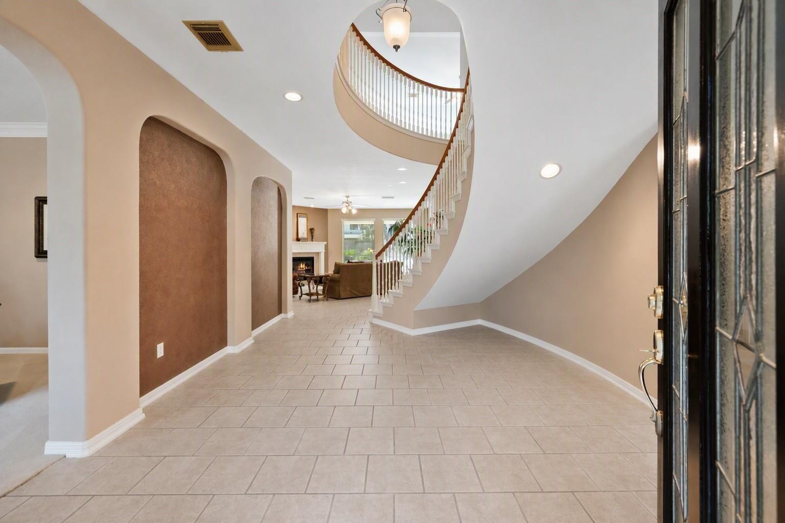 2903 Lacewood Court