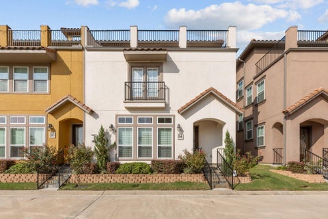 Condo For Rent - 14 W Oaks Drive<br/> Pasadena, TX 77058