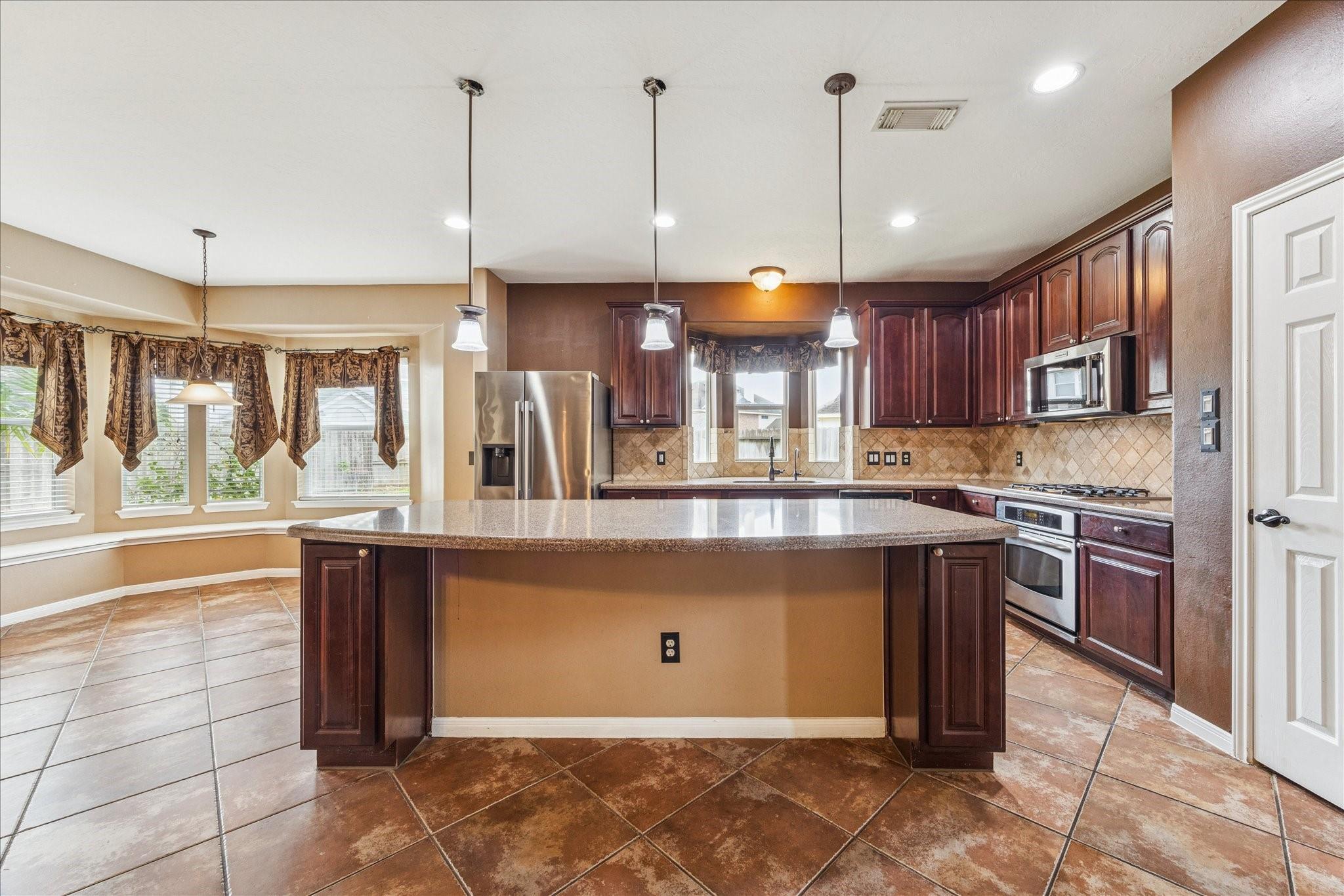 Pearland, Texas 77584, United States, 5 Bedrooms Bedrooms, ,4 BathroomsBathrooms,Residential,Active,256764