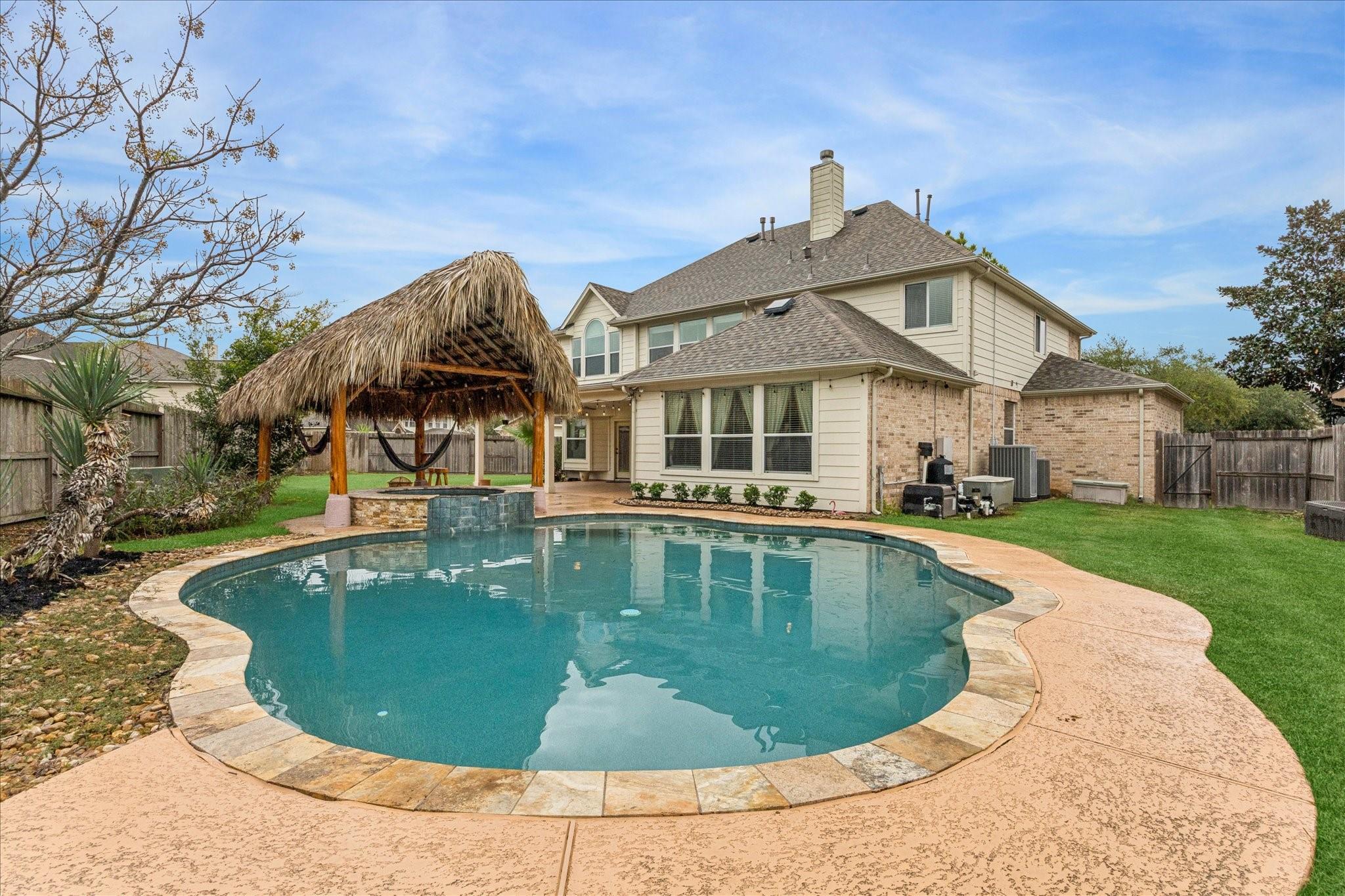 Pearland, Texas 77584, United States, 5 Bedrooms Bedrooms, ,4 BathroomsBathrooms,Residential,Active,256764