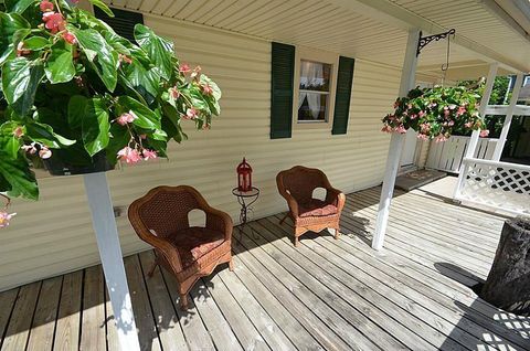 Photo of 135 1st Street, Sugar Land, TX 77498 (MLS # 71553131)