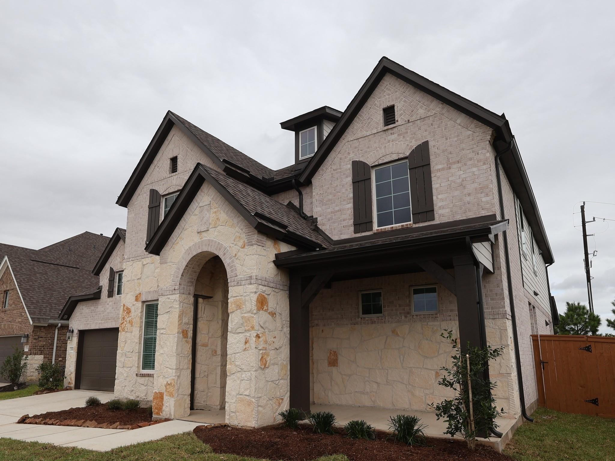 21102 Bella Coral Drive