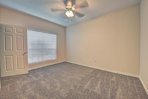 Photo of 1919 Post Oak Park Drive #2207, Houston, TX 77027 (MLS # 83563850) Photo of 1919 Post Oak Park Drive #2207, Houston, TX 77027 (MLS # 83563850)