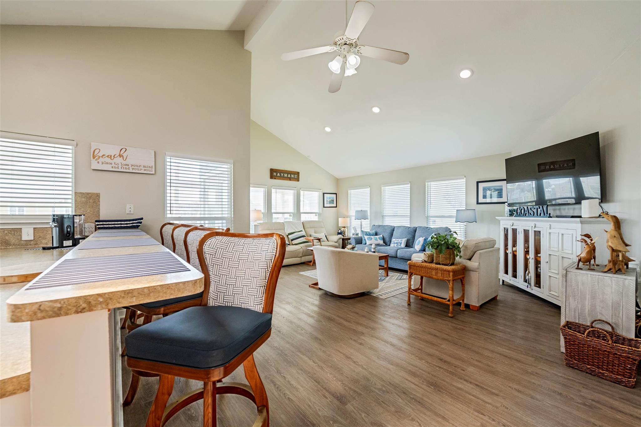 16906 Beachcomber Drive