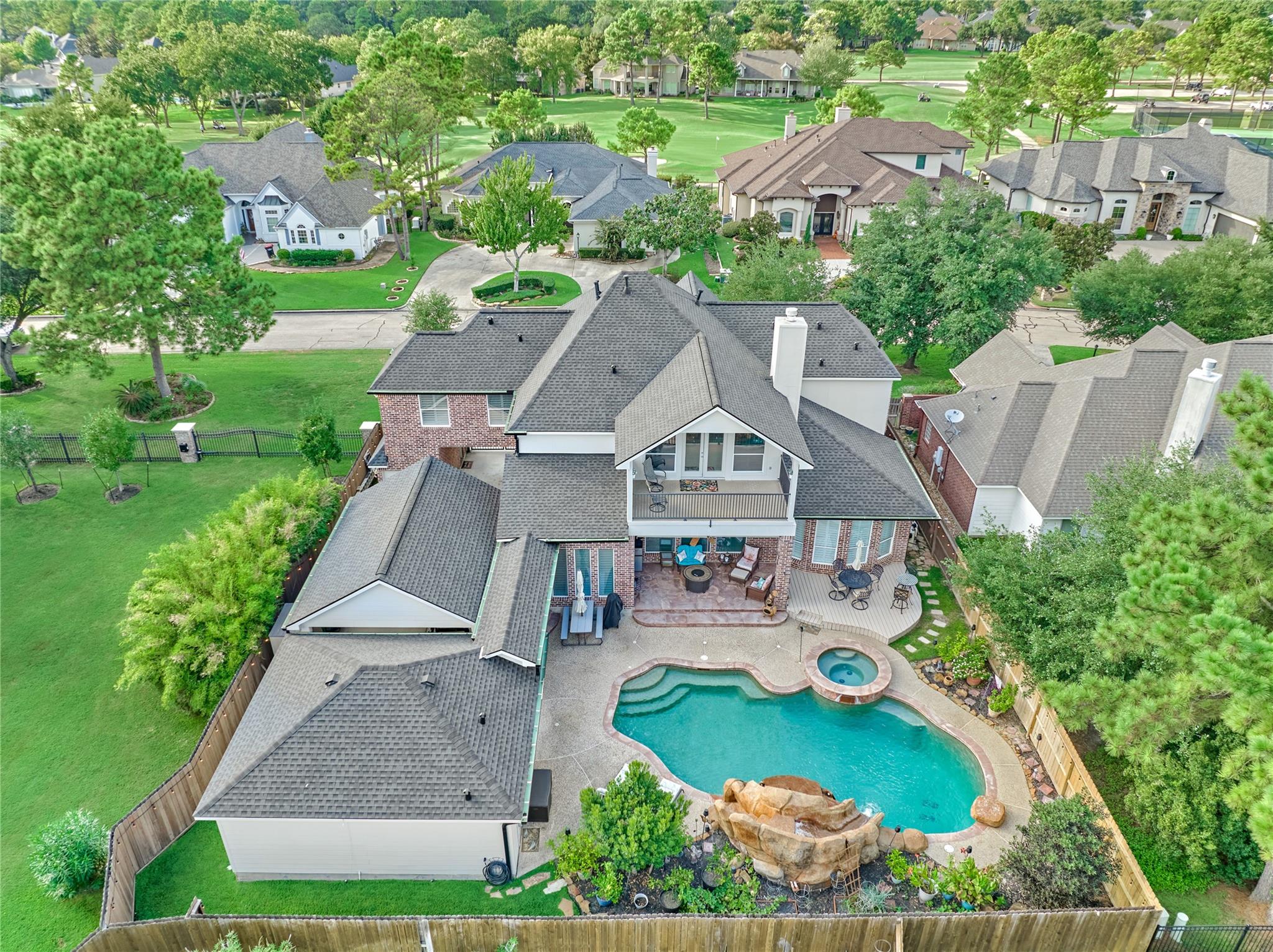390 Wedgewood Drive