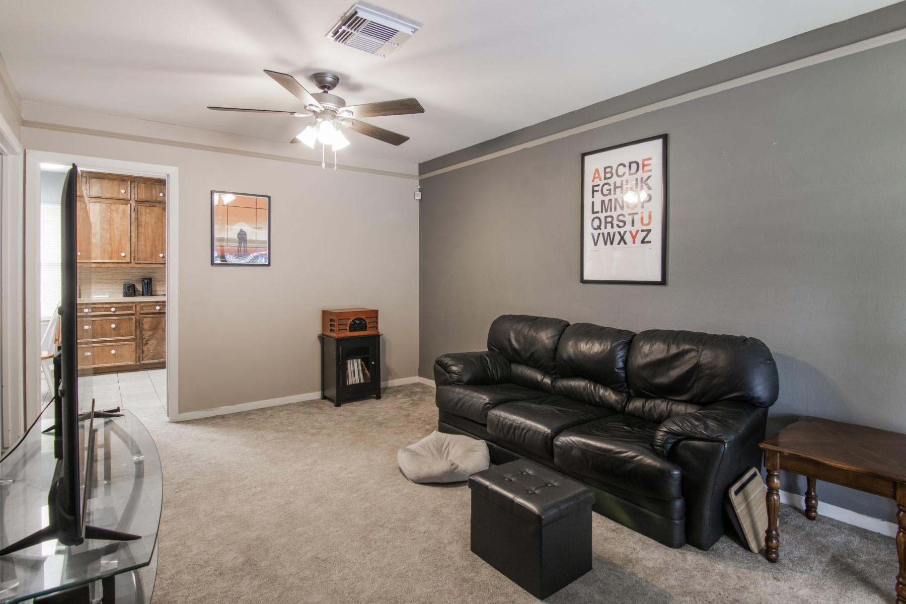 3212 Thornwood Drive