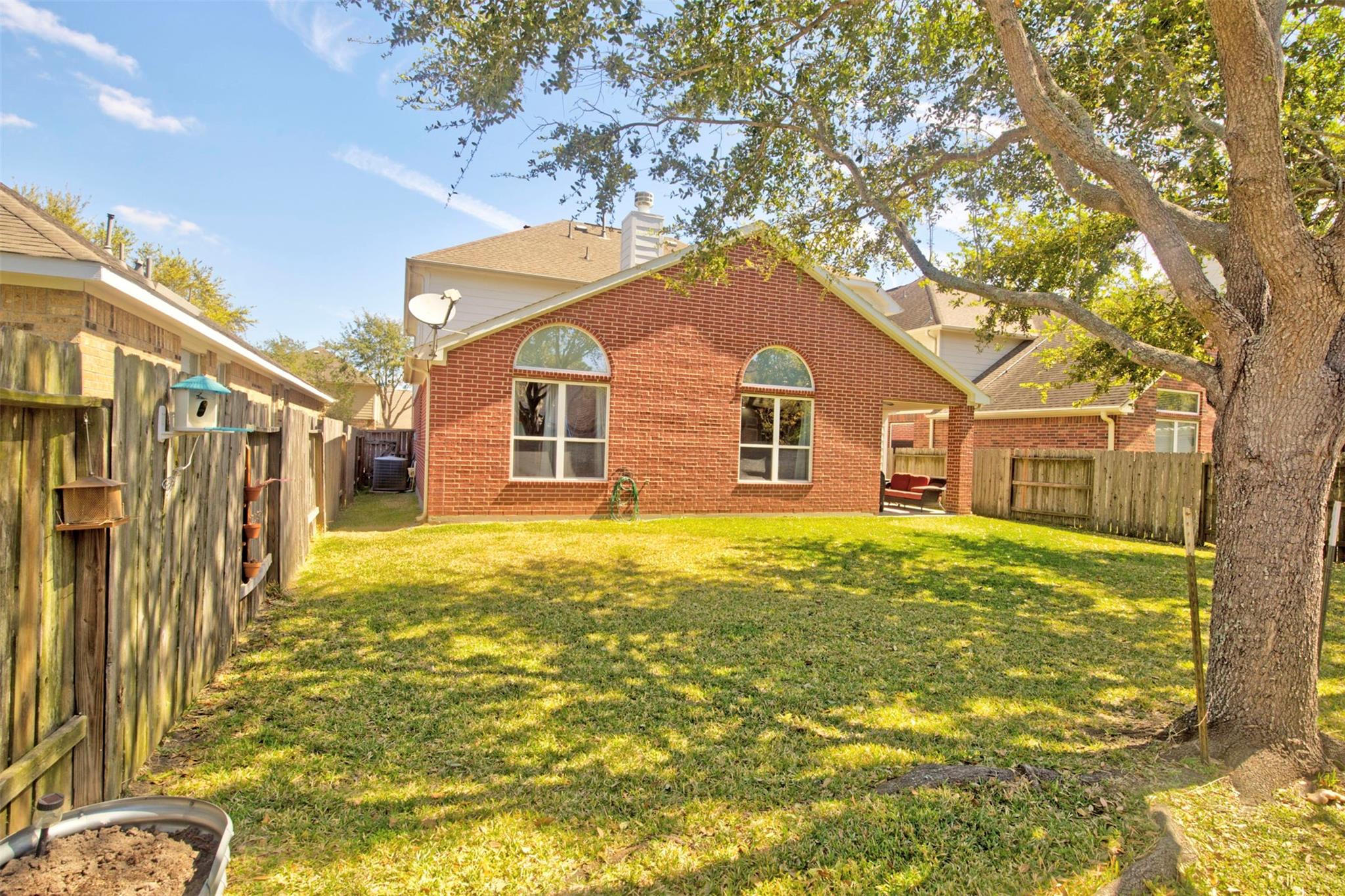 6114 Hollydale Ridge Lane