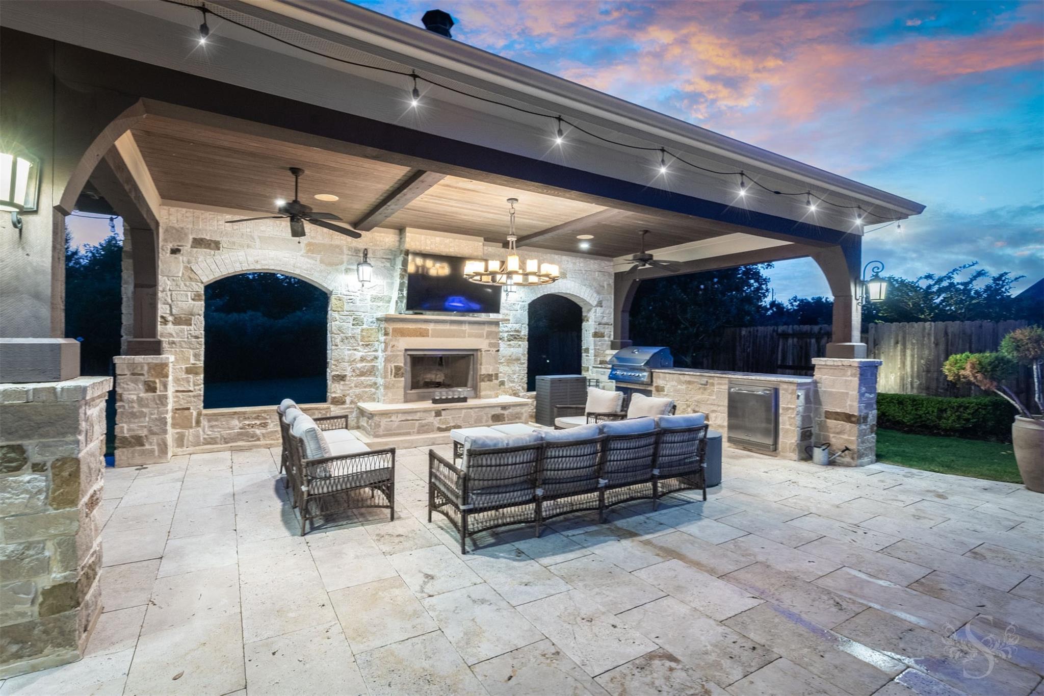 28606 Tracewood Court