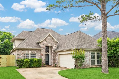Photo of 2922 Cotton Stock Drive, Sugar Land, TX 77479 (MLS # 38568378)