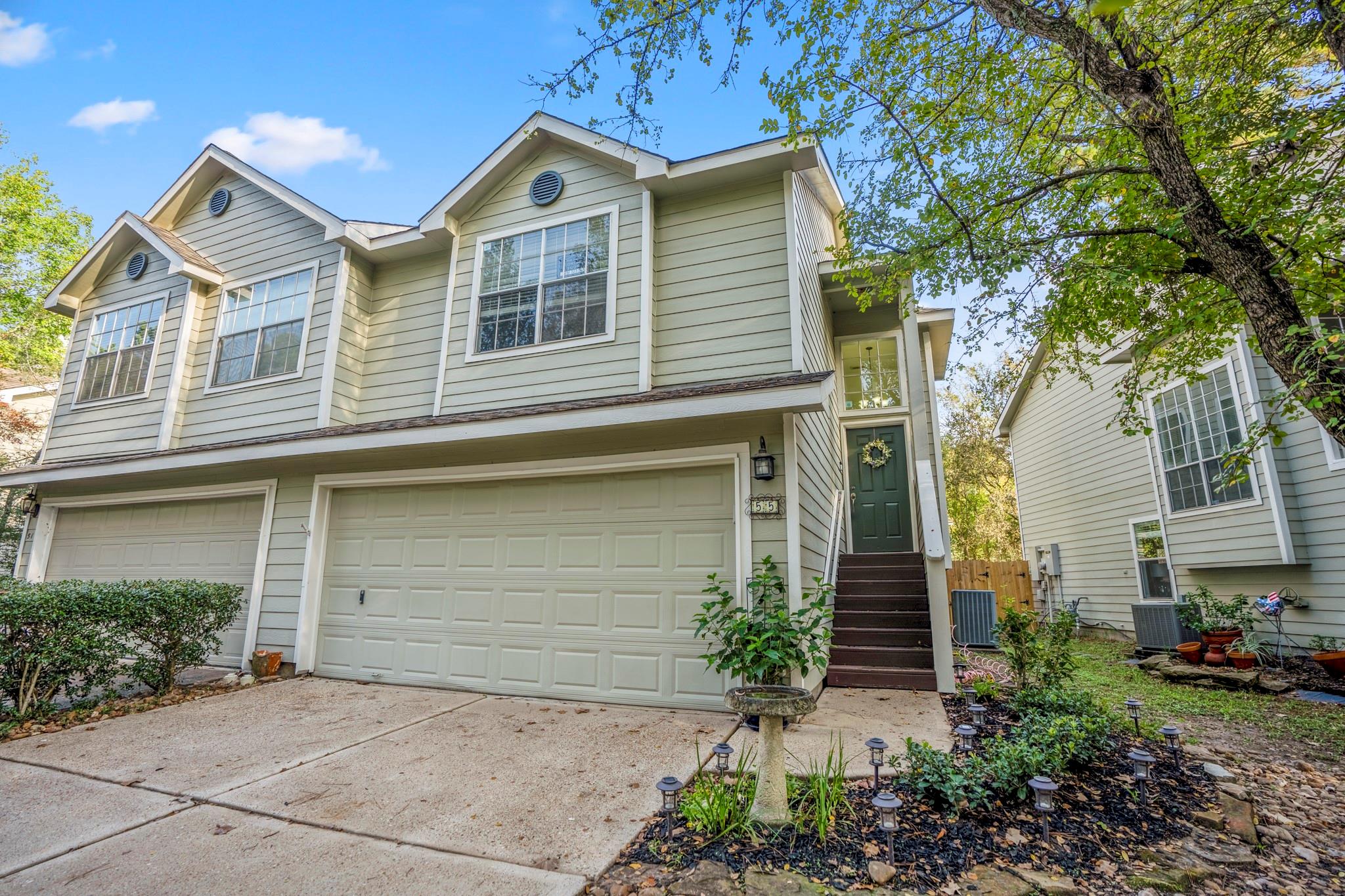 55 N Walden Elms Circle