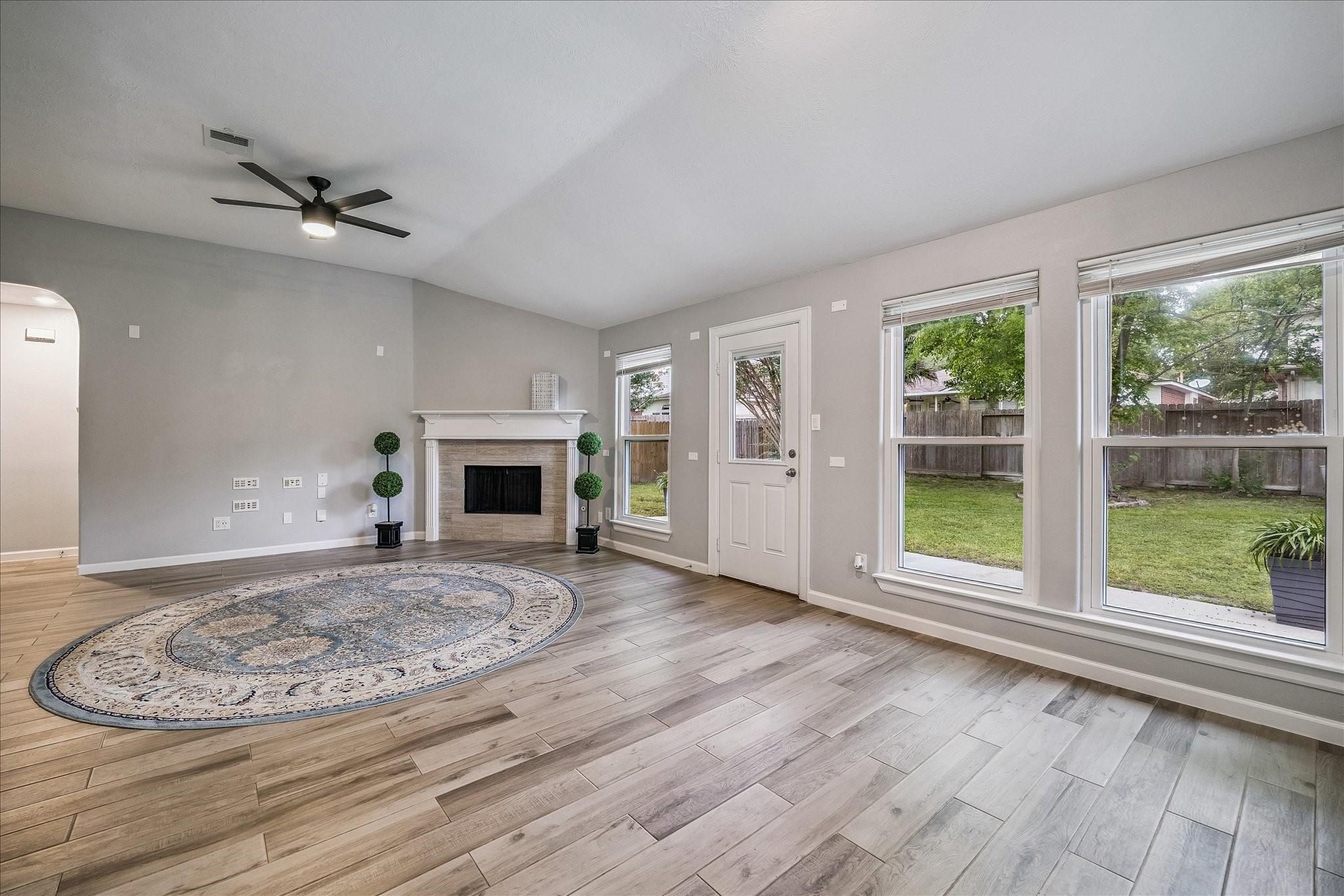 6111 Caroline Green Court