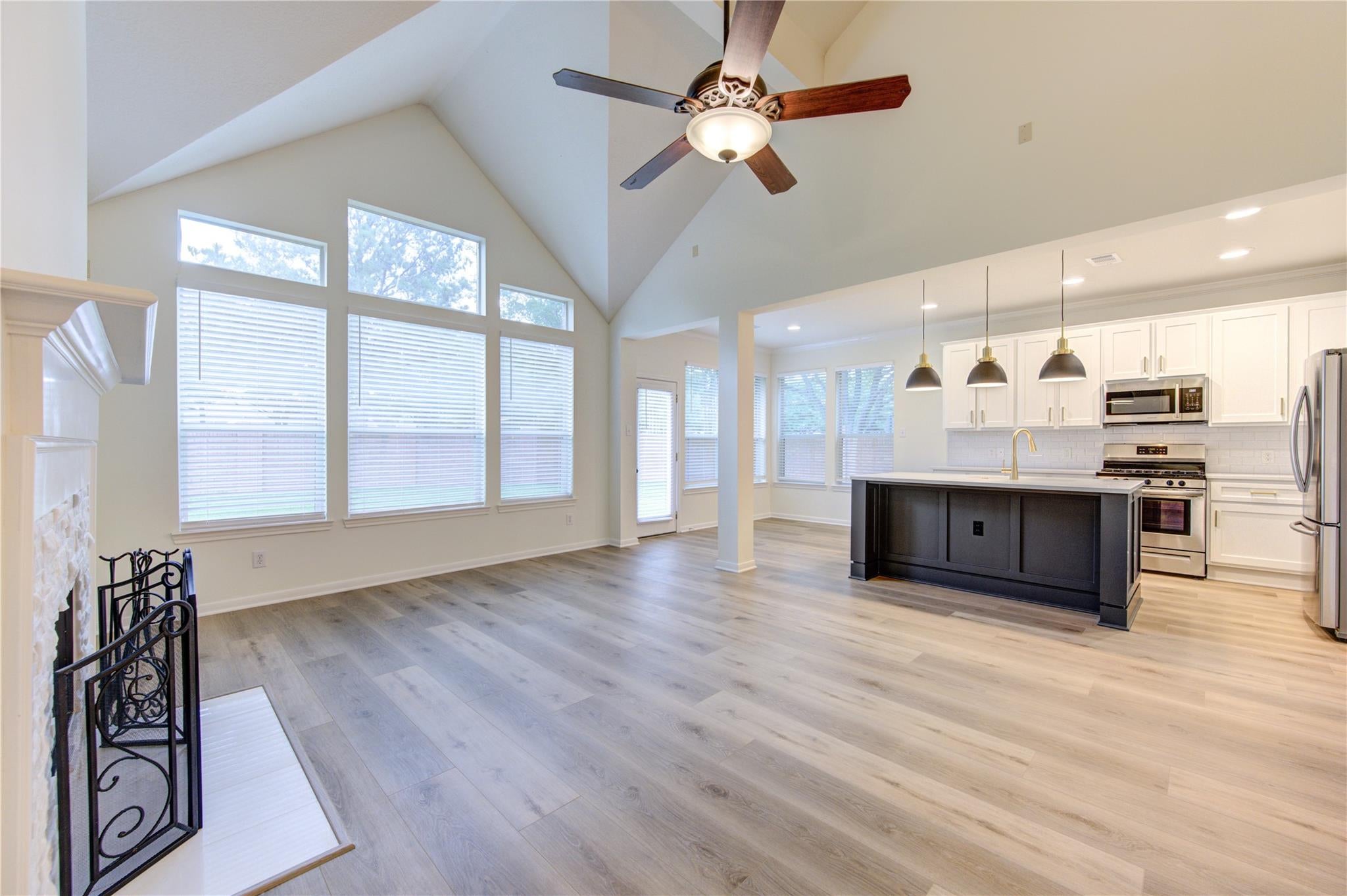 4702 Lawton Bend Lane