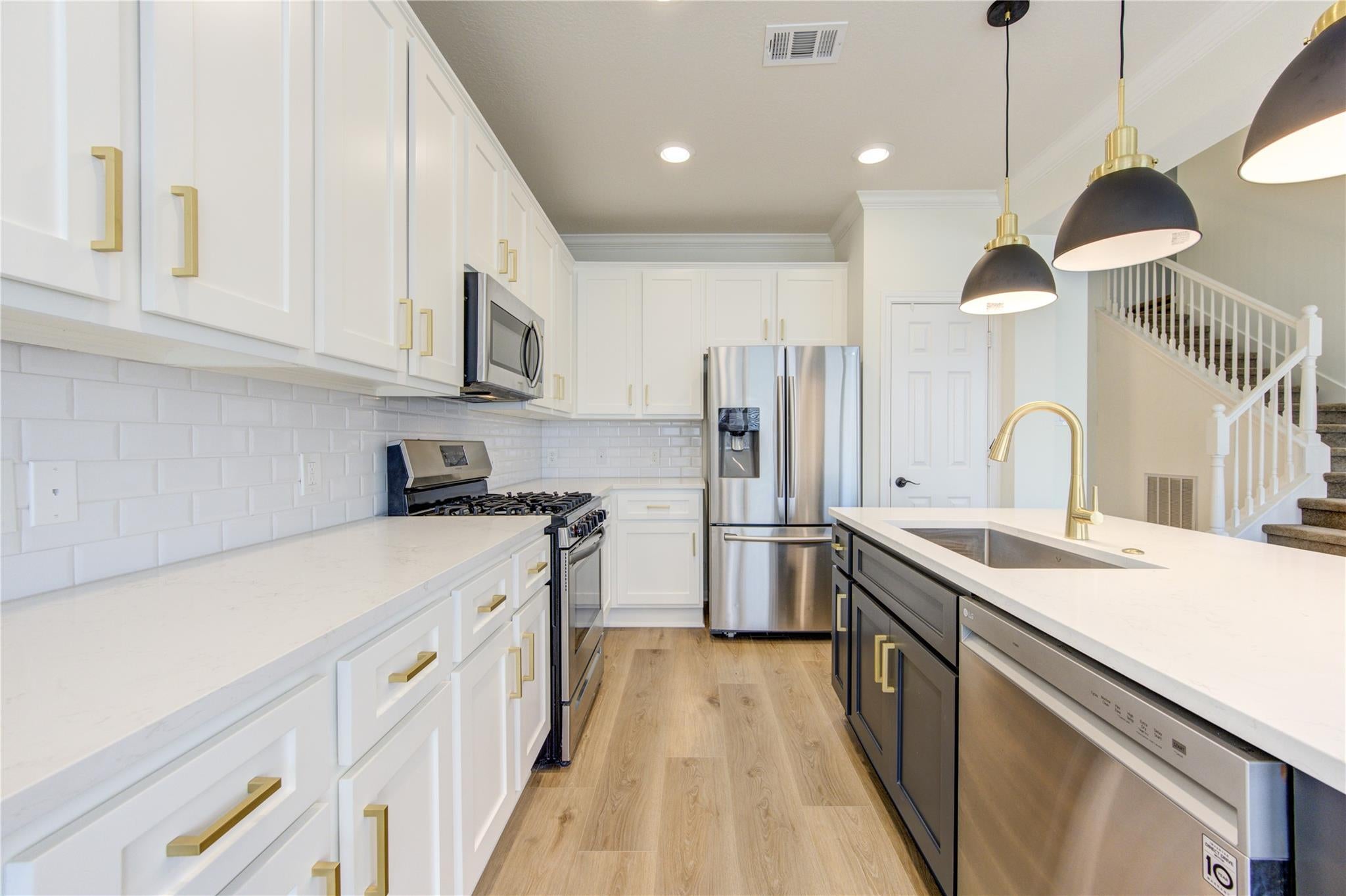 4702 Lawton Bend Lane