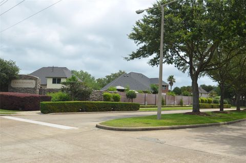 Tiny photo for 712 Almond Pointe, League City, TX 77573 (MLS # 54994375)