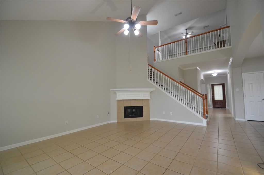 Photo of 712 Almond Pointe, League City, TX 77573 (MLS # 54994375)
